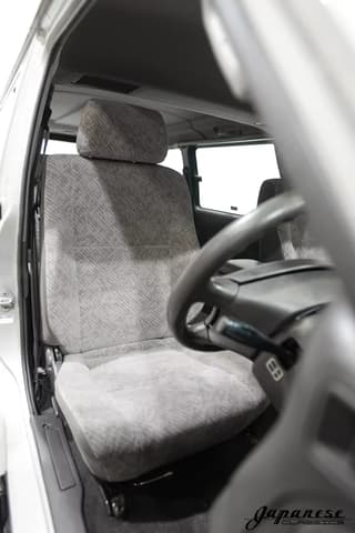 1997 Toyota HiAce JDM car for sale — photo 15 of 25