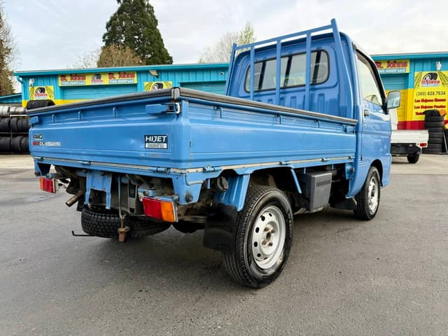 2001 Daihatsu Hijet JDM car for sale — photo 14 of 25