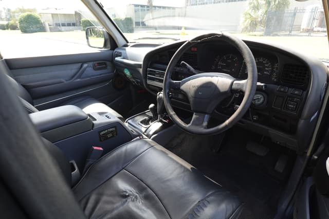 1990 Toyota Land Cruiser JDM car for sale — photo 11 of 16