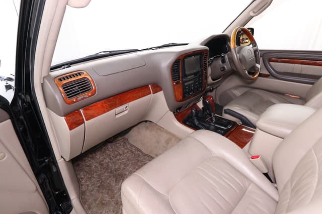 2000 Toyota Land Cruiser JDM car for sale — photo 18 of 25