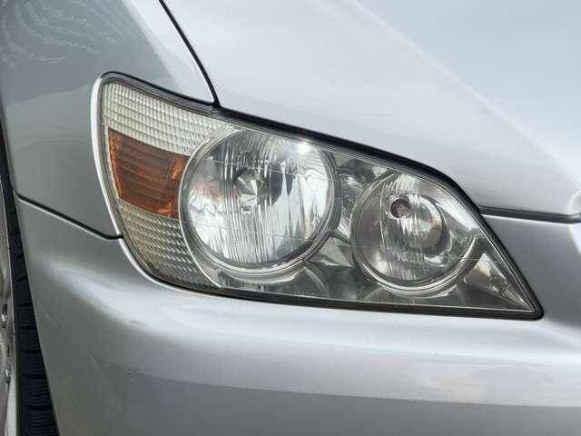 1998 Toyota Altezza JDM car for sale — photo 19 of 20