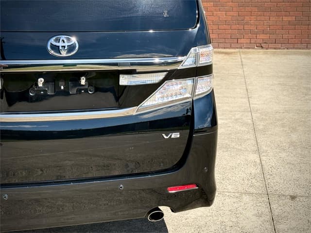 2012 Toyota Alphard JDM car for sale — photo 10 of 25