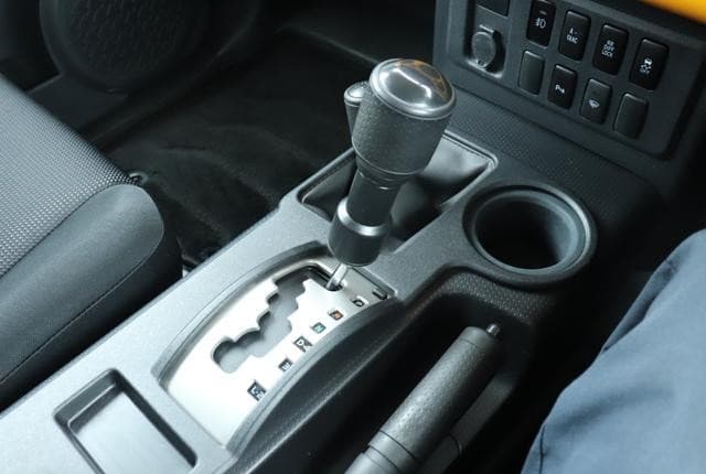 2011 Toyota Fj Cruiser JDM car for sale — photo 24 of 25