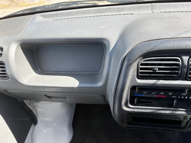 1999 Suzuki Carry JDM car for sale — photo 22 of 25
