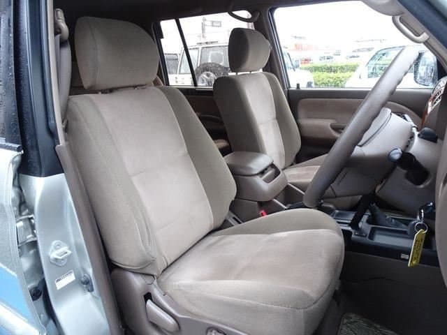 2001 Toyota Land Cruiser Prado JDM car for sale — photo 10 of 25