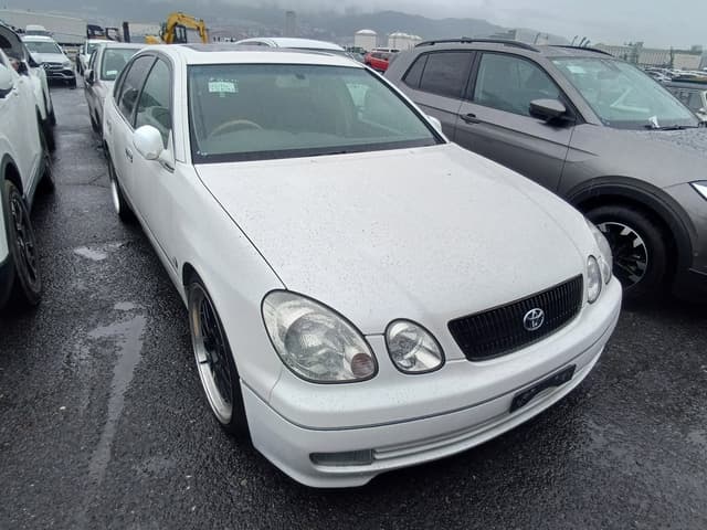 1998 Toyota Aristo JDM car for sale — photo 2 of 12