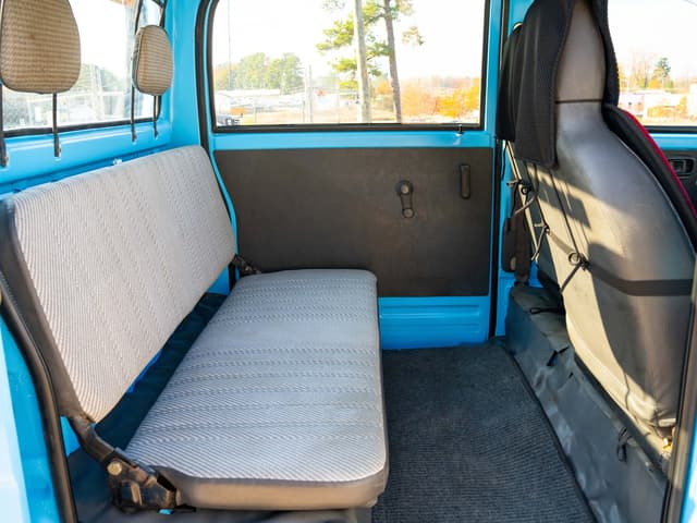1997 Daihatsu Hijet JDM car for sale — photo 13 of 14