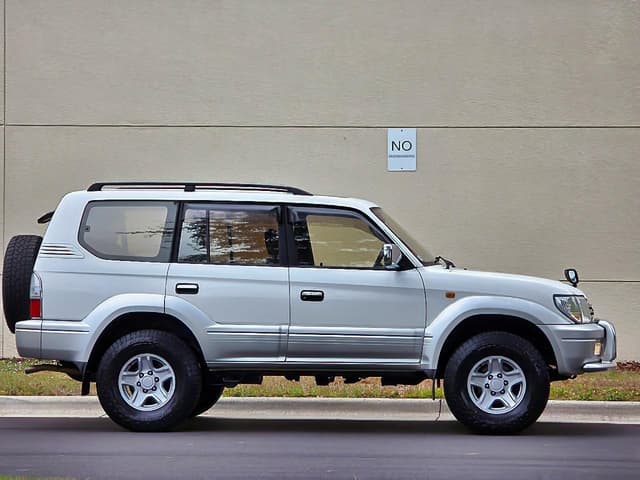 2000 Toyota Land Cruiser Prado JDM car for sale — photo 5 of 25