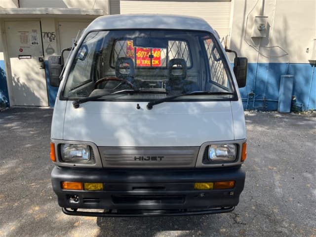 1992 Daihatsu Hijet JDM car for sale — photo 2 of 16