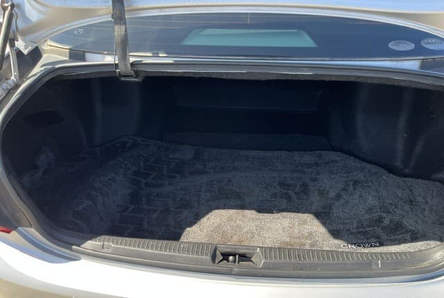 2010 Toyota Crown JDM car for sale — photo 25 of 25