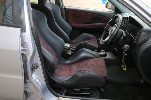 1997 Mitsubishi Lancer Evolution JDM car for sale — photo 16 of 25