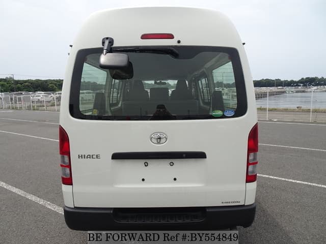 2010 Toyota HiAce JDM car for sale — photo 4 of 25