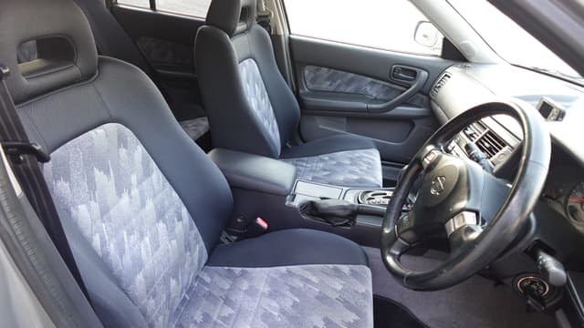 1998 Nissan Skyline JDM car for sale — photo 10 of 15