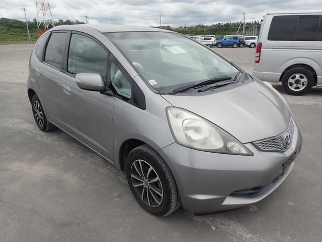 2009 Honda Fit JDM car for sale — photo 7 of 25
