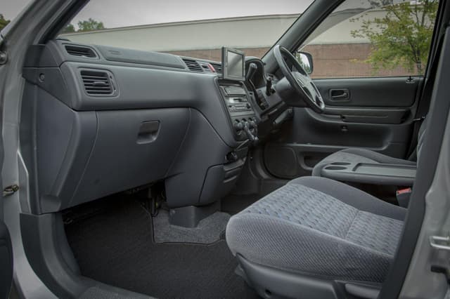 1999 Honda CR-V JDM car for sale — photo 17 of 25