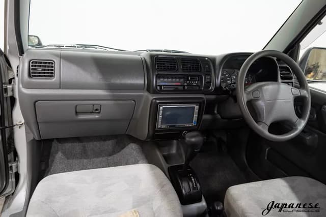 1998 Suzuki Jimny JDM car for sale — photo 9 of 25