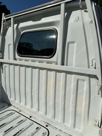 1998 Mitsubishi Minicab JDM car for sale — photo 21 of 25
