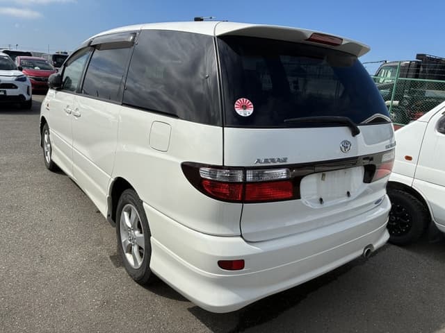 2002 Toyota Estima JDM car for sale — photo 2 of 24
