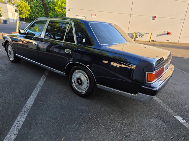 1998 Toyota Century JDM car for sale — photo 5 of 18