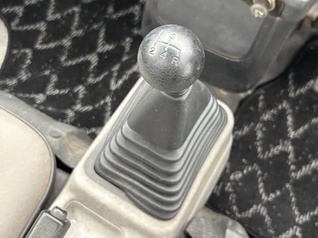 1992 Mitsubishi Minicab JDM car for sale — photo 7 of 25