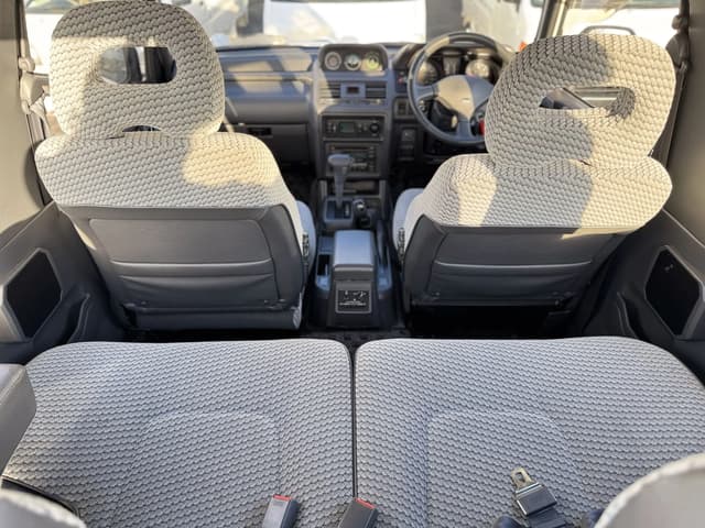 1996 Mitsubishi Pajero JDM car for sale — photo 14 of 25