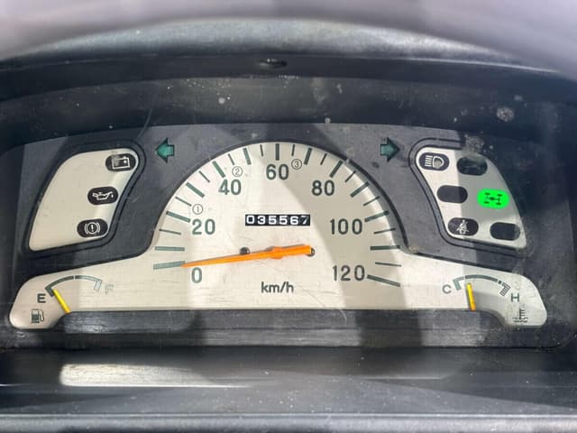 1999 Mitsubishi Minicab JDM car for sale — photo 7 of 25