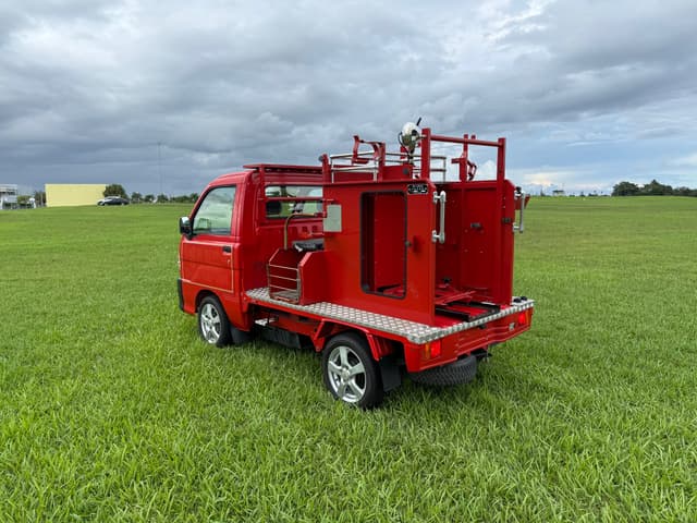 2001 Daihatsu Hijet JDM car for sale — photo 4 of 25