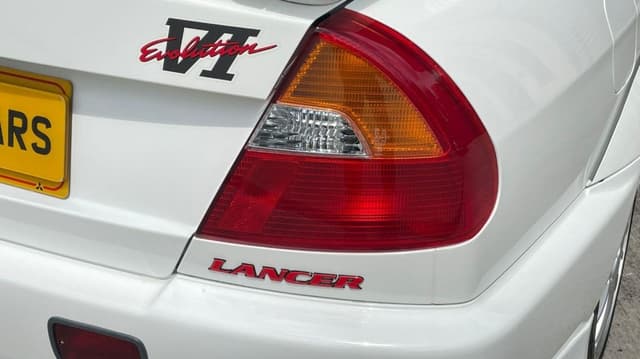 1999 Mitsubishi Lancer Evolution JDM car for sale — photo 24 of 25