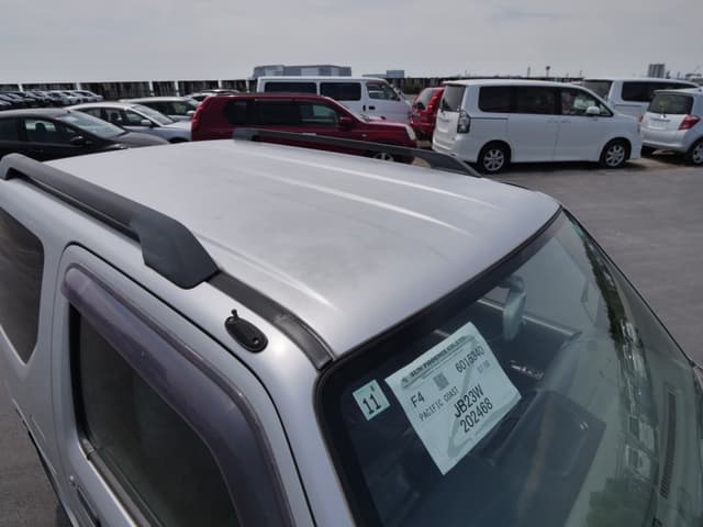 1999 Suzuki Jimny JDM car for sale — photo 14 of 25