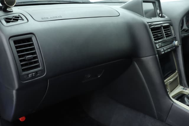 1999 Nissan Skyline JDM car for sale — photo 21 of 25