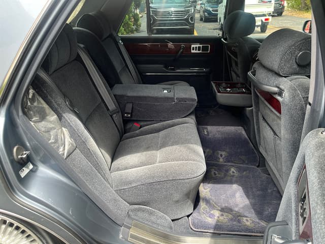 1997 Toyota Century JDM car for sale — photo 15 of 21