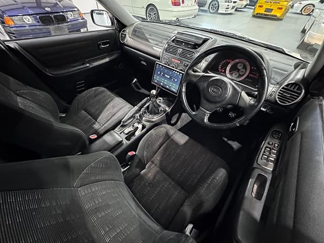 1999 Toyota Altezza JDM car for sale — photo 9 of 25