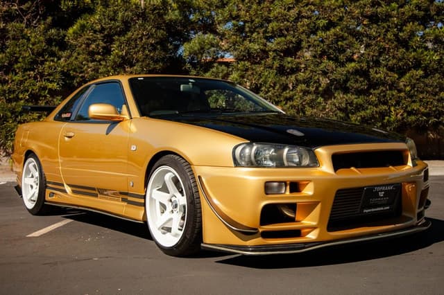 1998 Nissan Skyline JDM car for sale — photo 15 of 25