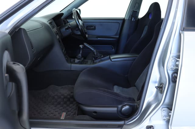 1998 Nissan Skyline JDM car for sale — photo 13 of 25