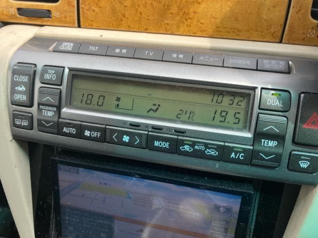 2001 Toyota Soarer JDM car for sale — photo 16 of 19
