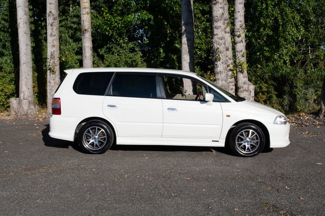 2001 Honda Odyssey JDM car for sale — photo 7 of 15