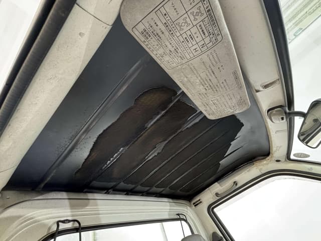 1996 Daihatsu Hijet JDM car for sale — photo 13 of 25