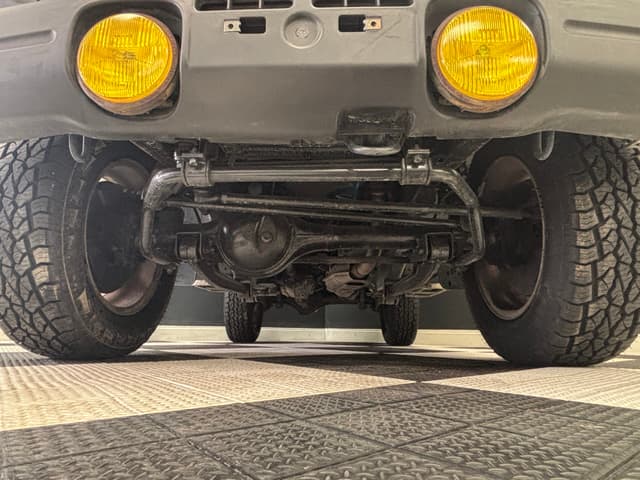 1996 Suzuki Jimny JDM car for sale — photo 22 of 23