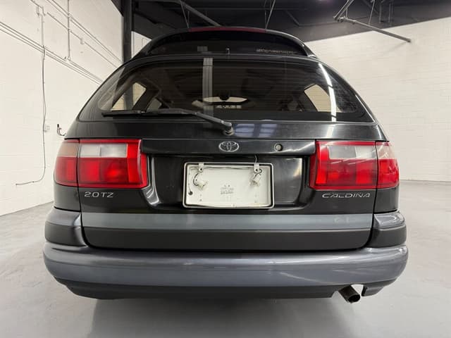 1994 Toyota Caldina JDM car for sale — photo 6 of 10