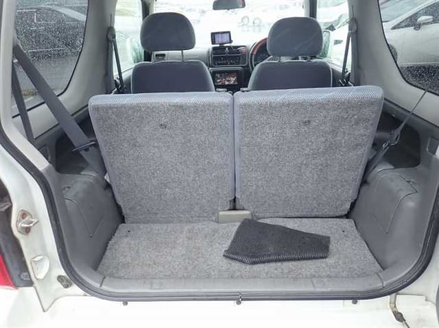 2000 Suzuki Jimny JDM car for sale — photo 11 of 21