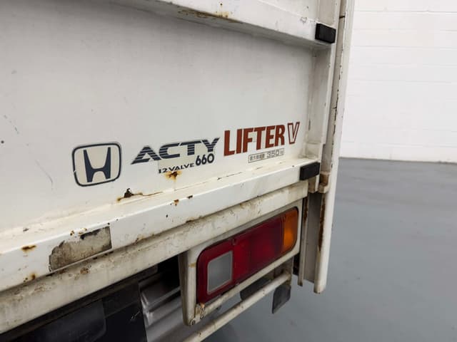 1998 Honda Acty JDM car for sale — photo 22 of 25