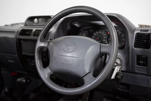 1999 Toyota Land Cruiser JDM car for sale — photo 12 of 25