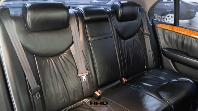 2001 Toyota Celsior JDM car for sale — photo 17 of 25