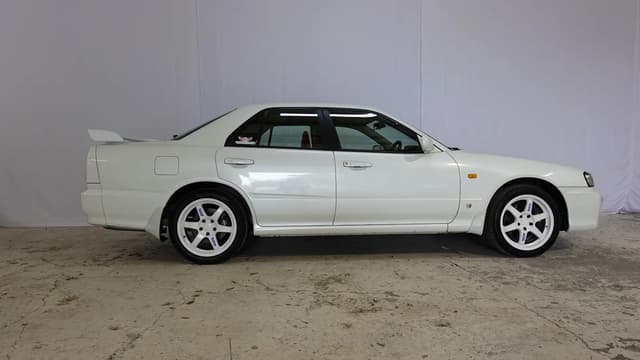 1999 Nissan Skyline JDM car for sale — photo 8 of 16