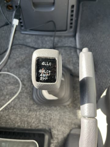 1997 Mitsubishi Delica JDM car for sale — photo 3 of 23