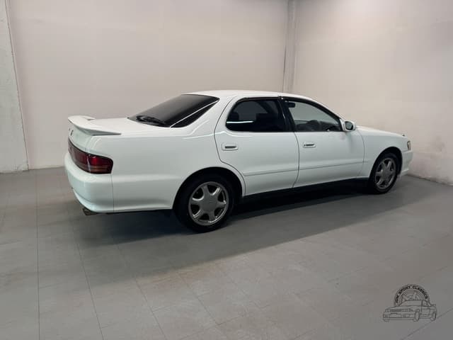 1995 Toyota Cresta JDM car for sale — photo 20 of 25