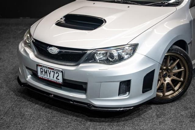 2011 Subaru Impreza JDM car for sale — photo 2 of 17