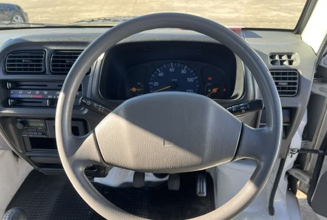 1999 Suzuki Carry JDM car for sale — photo 12 of 25