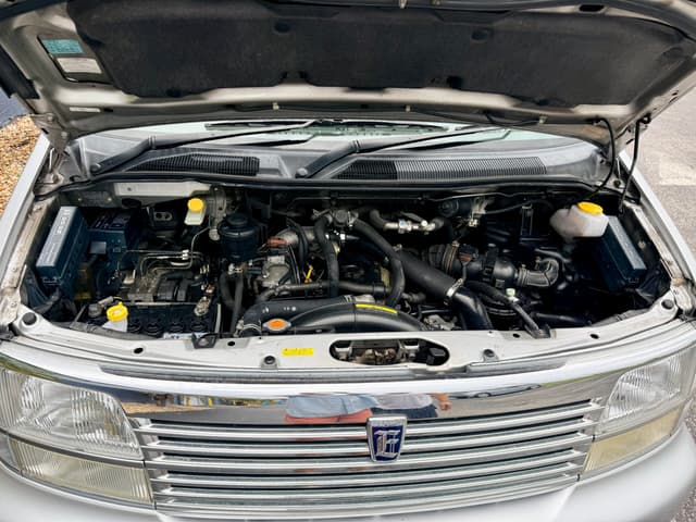 1998 Nissan Elgrand JDM car for sale — photo 22 of 22