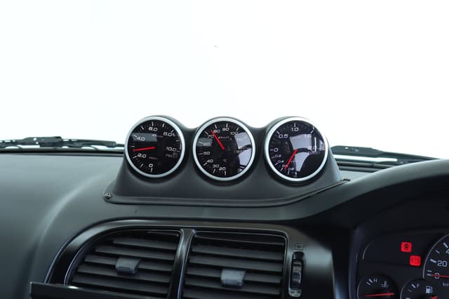 1995 Nissan Skyline JDM car for sale — photo 17 of 25